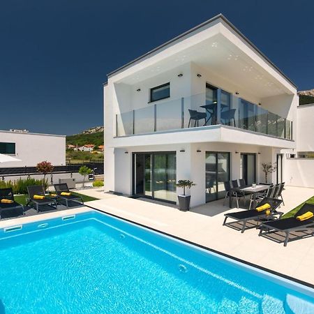 Villa Supernus With Heated Pool Baška Εξωτερικό φωτογραφία